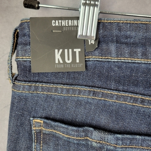 NWT Kut from the Kloth Mid Rise Boyfriend Jean Sz 14 Medium Wash - Picture 9 of 14